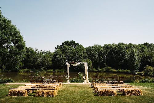 3:00pm Wedding Ceremony elmbridge farm featured image